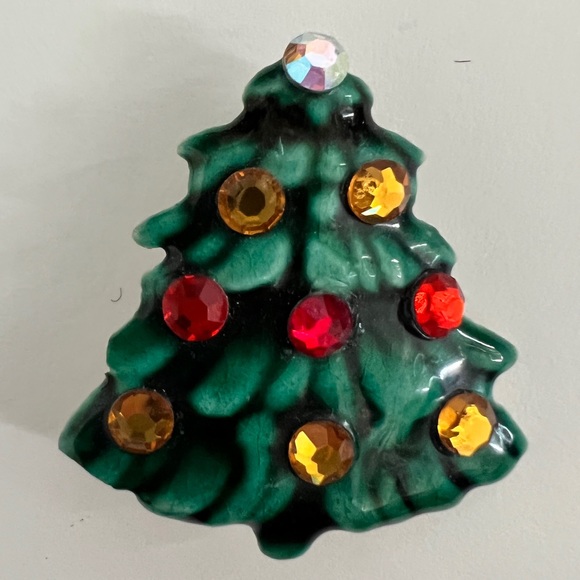 Vintage Christmas Pins - Picture 6 of 11